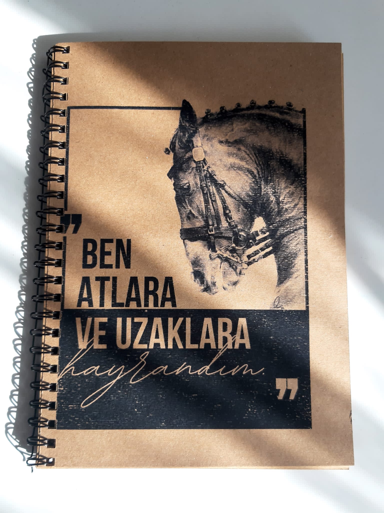 Atlara ve Uzaklara Kraft Defter
