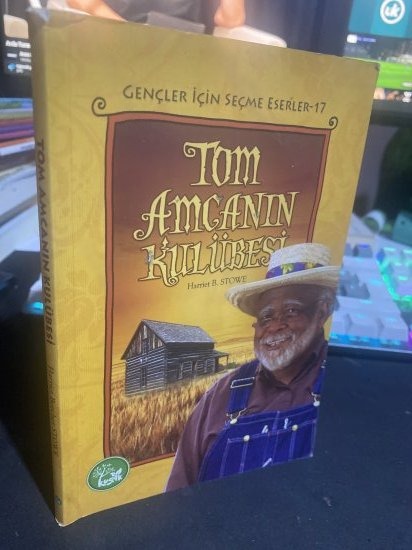 GENÇLER İÇİN SEÇME ESERLER Tom Amcanın Kulübesi - Mark Twain, Harriet B.Stowe kitap kapağı