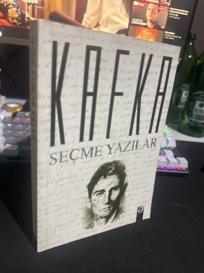Seçme Yazılar - Franz Kafka kitap kapağı