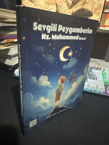 SEVGİLİ PEYGAMBERİM HZ. MUHAMMED (S.A.S) - Muzaffer Aktürk - M. Mücahit Tras kitap kapağı