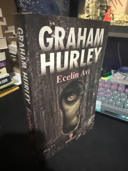ECELİN AVI - Graham Hurley kitap kapağı