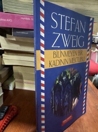 BİLİNMEYEN BİR KADININ MEKTUBU