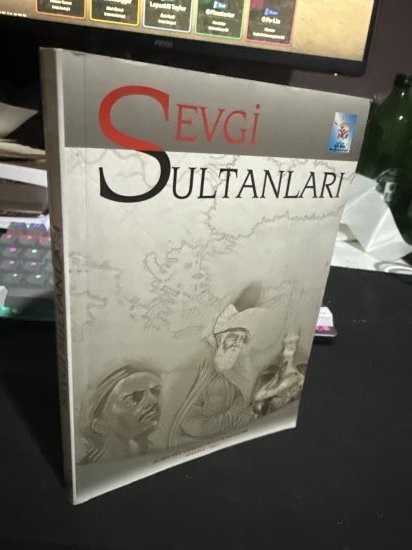 SEVGİ SULTANLARI - KOLEKTİF kitap kapağı